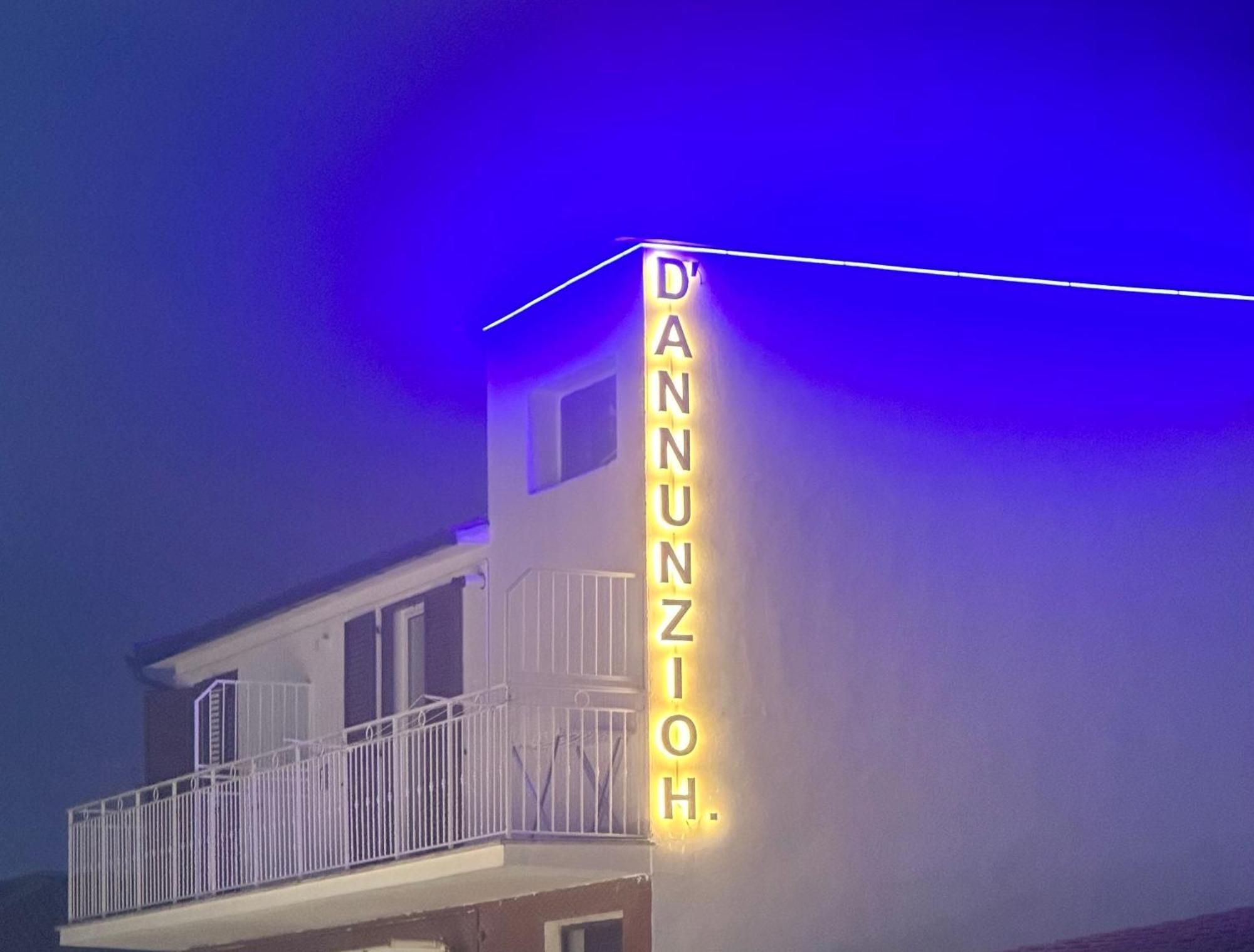 马帝斯兹罗D Annunziohouse住宿加早餐旅馆 外观 照片